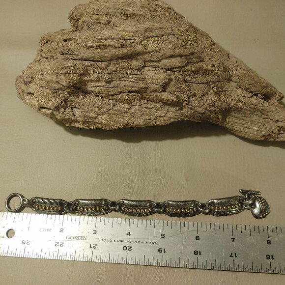 Vintage Chico's Chain-Link Bracelet Heart Charm And Toggle Clasp - Picture 6 of 8